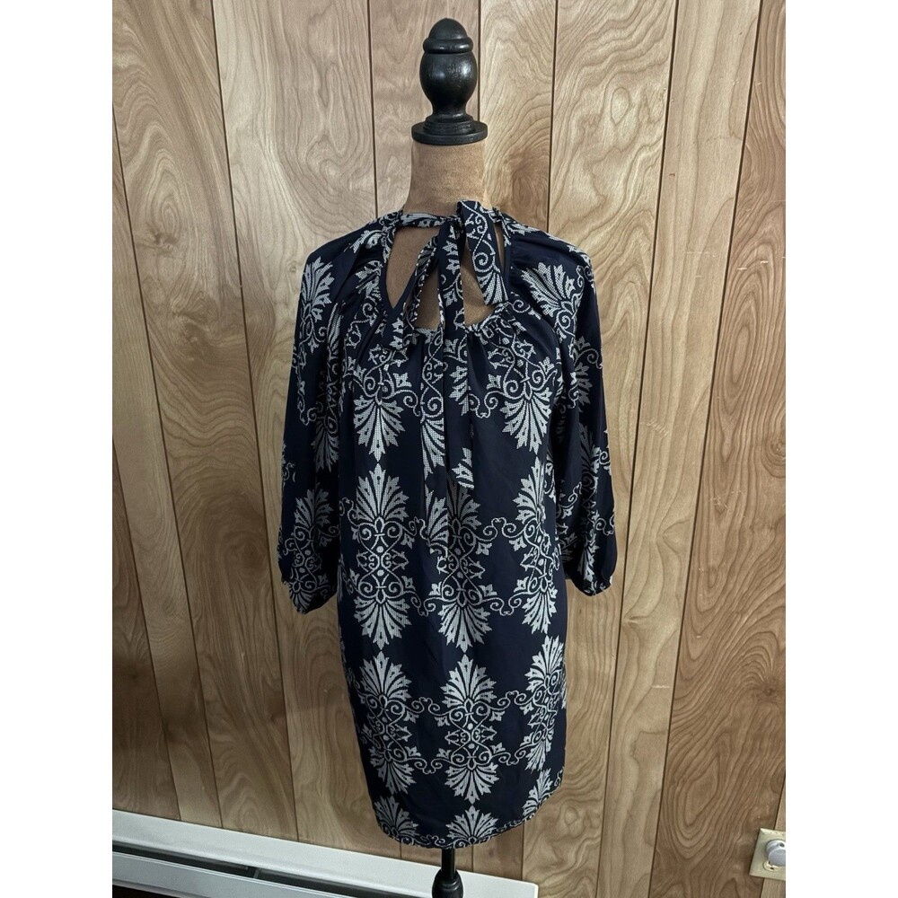 Forever 21 F21 Women’s Blue Bishop‎ Dress Size Small With Neck Tie